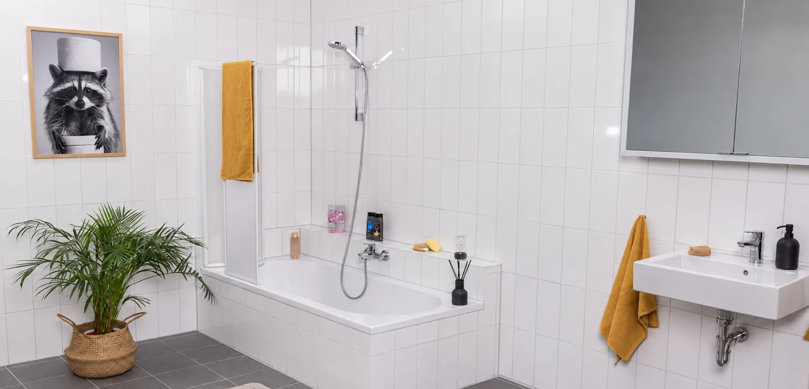 Die ursprüngliche Badewanne mit hohem Rand